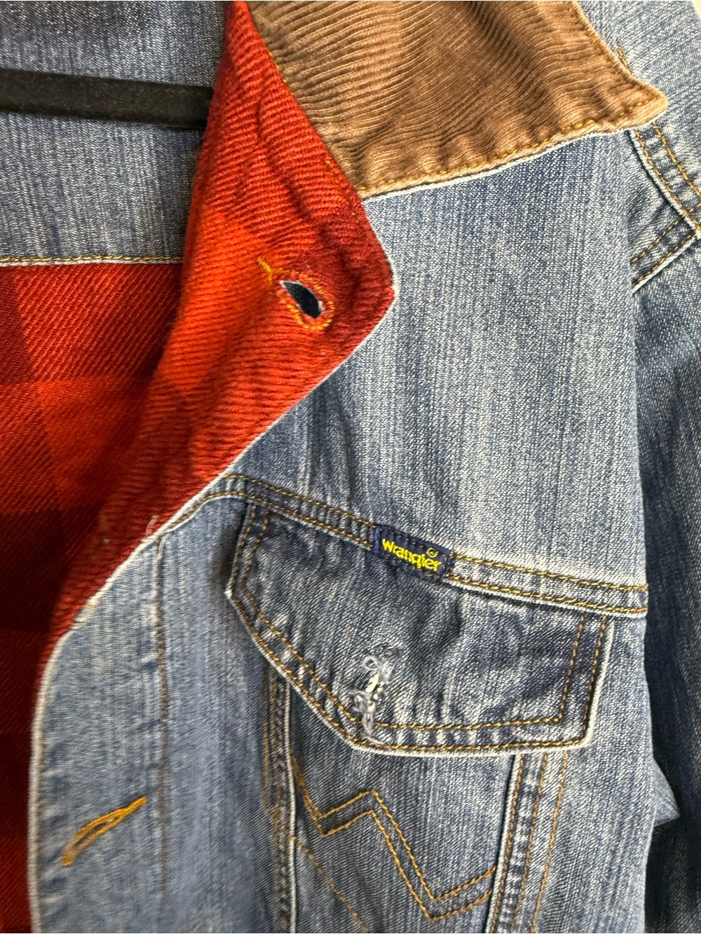 Wrangler Blue Denim Jacket with Brown Corduroy Collar and Red Plaid Lining large - Picture 4 of 8